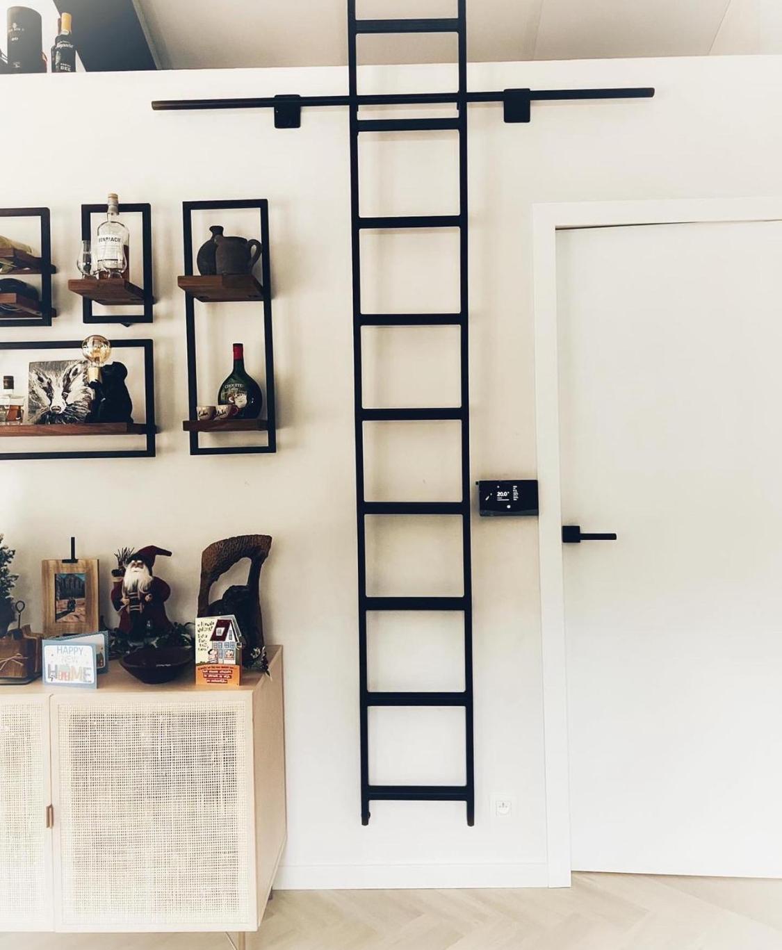 Stalen Trap & Wandplanken